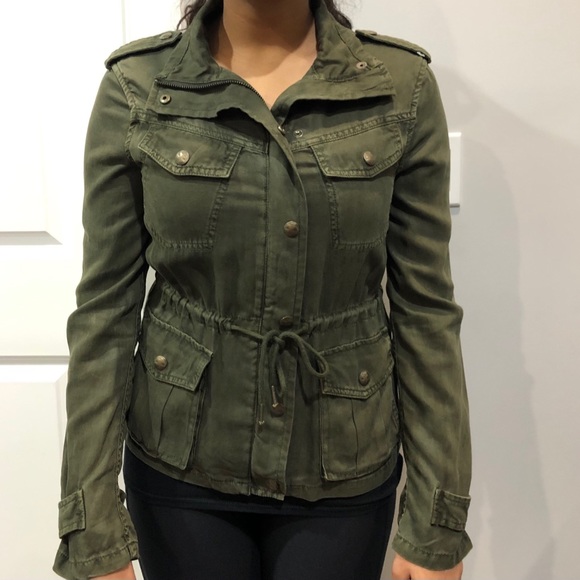 ARITZIA AZURE SKIES TROOPER JACKET - DARK OLIVE XS - Picture 8 of 9